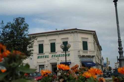 ליבורנו Hotel Stazione מראה חיצוני תמונה
